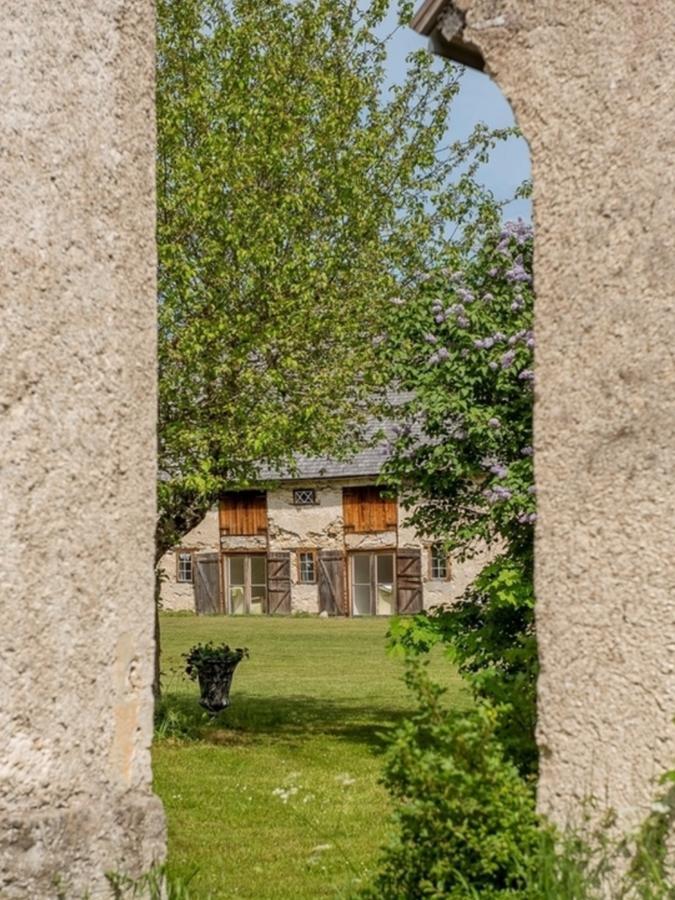 A Pousada Liste Gard Ganthem Exterior foto